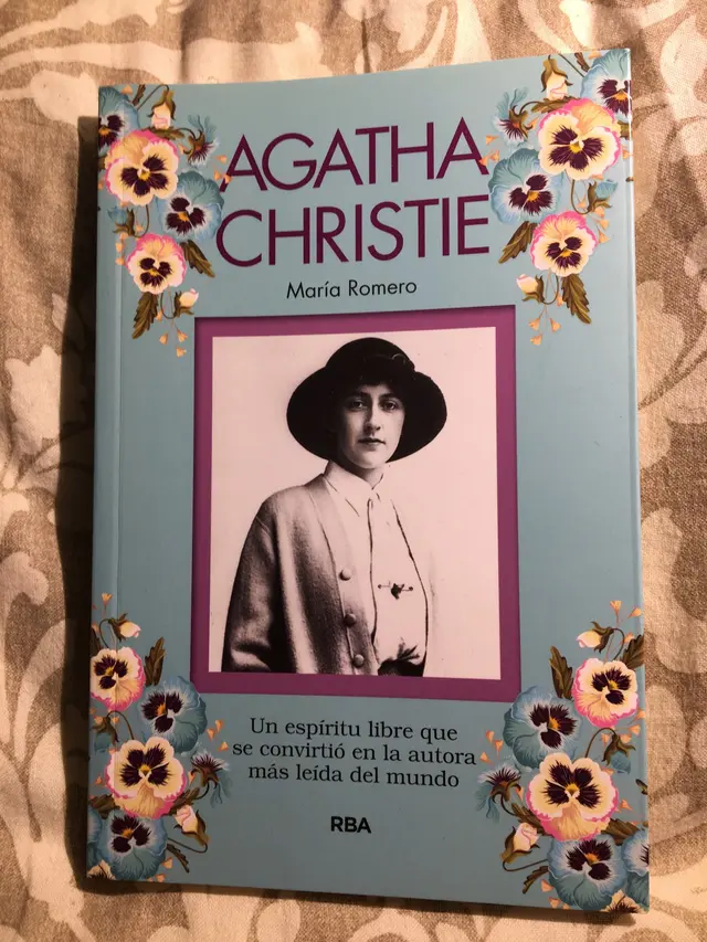 Portada del libro Agatha Christie